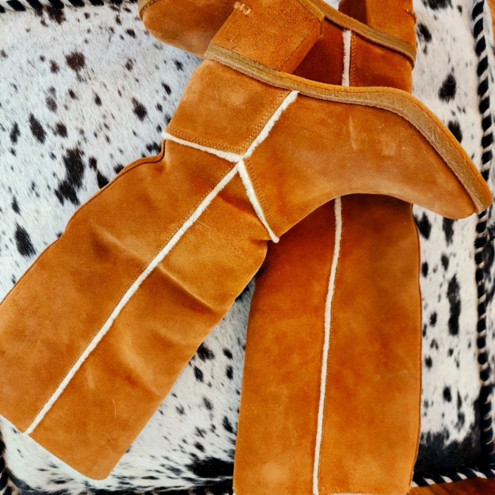 Ugg Brown boots
